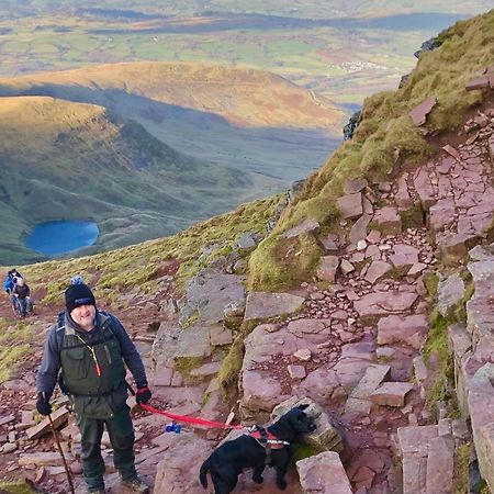 James' Place @ Bike Park Wales And The Brecon Beacons ميرثير تيدفيل المظهر الخارجي الصورة