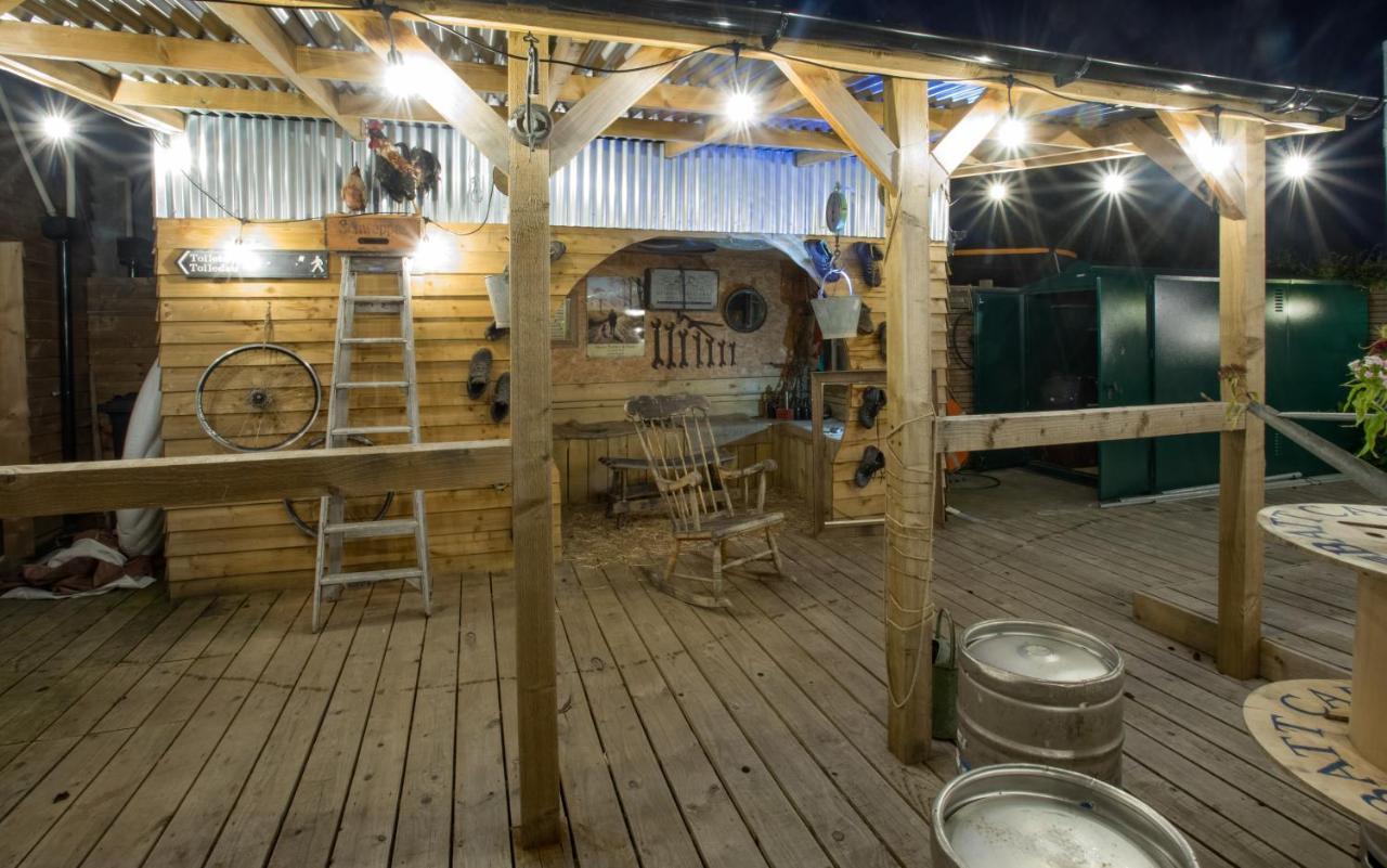 James' Place @ Bike Park Wales And The Brecon Beacons ميرثير تيدفيل المظهر الخارجي الصورة