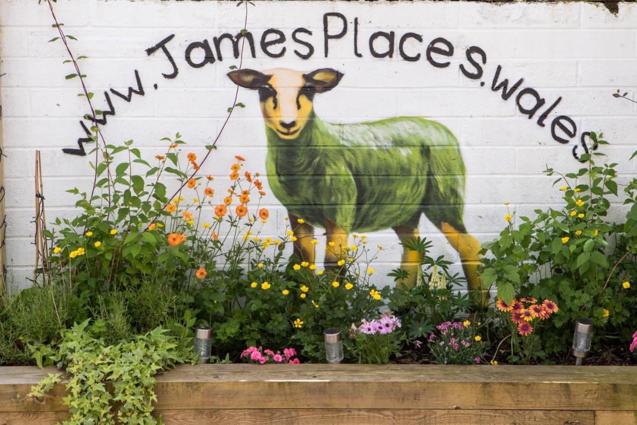 James' Place @ Bike Park Wales And The Brecon Beacons ميرثير تيدفيل المظهر الخارجي الصورة